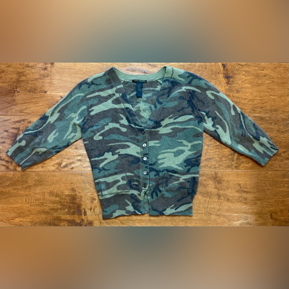Lucky Brand Camo Y2K Cardigan Lambswool Cropped Fitted V Neck M